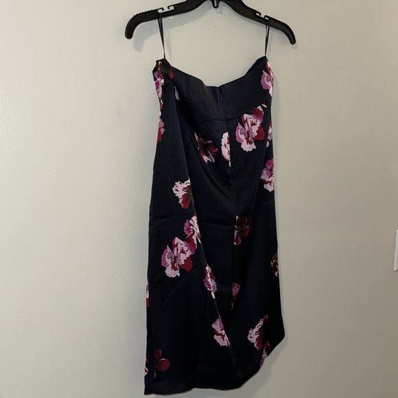 Joie Navy Floral Dress - Picture 6 of 8
